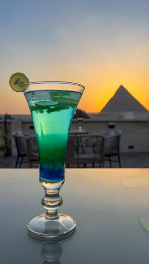 Pyramids Castle INN